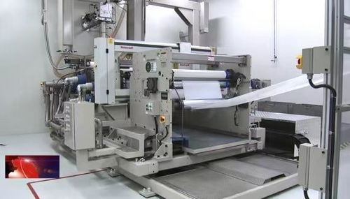 鍛造最強(qiáng)產(chǎn)業(yè)鏈 新能源汽車產(chǎn)業(yè) 系列報道 2 動力電池產(chǎn)業(yè)蓬勃發(fā)展 知名企業(yè)打造行業(yè)標(biāo)桿